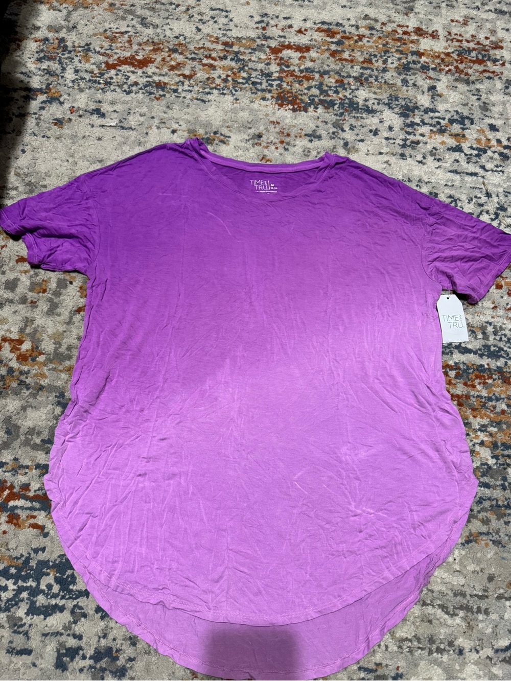 Time and Tru Lavender Scoop Hem Short Sleeve Top